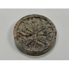 Round Stone Hemp Leaf Pipe 